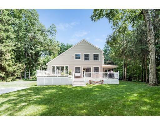 Property Photo: 18 Robinwood Rd MA 01460