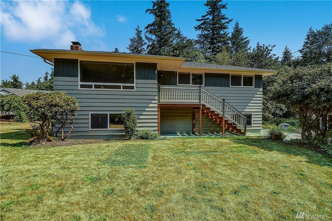 Property Photo:  17616 SE Petrovitsky Rd  WA 98058 