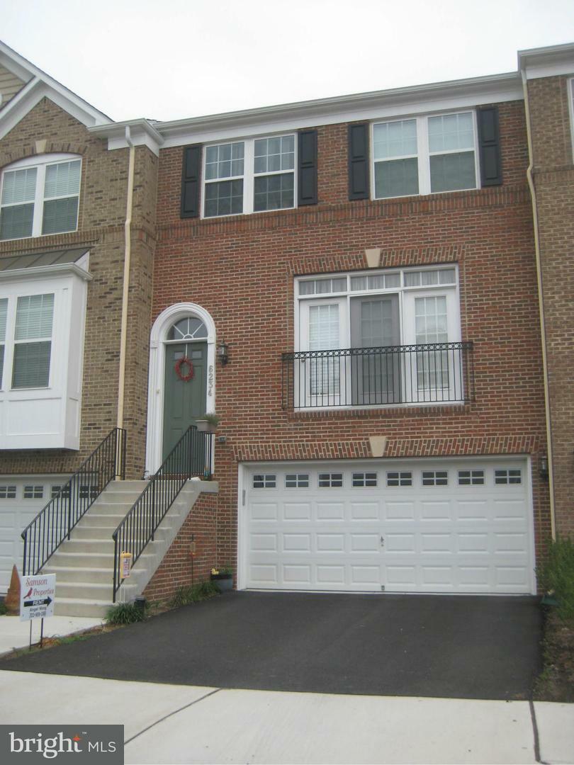 Property Photo:  6234 Summit Point Court  VA 22310 