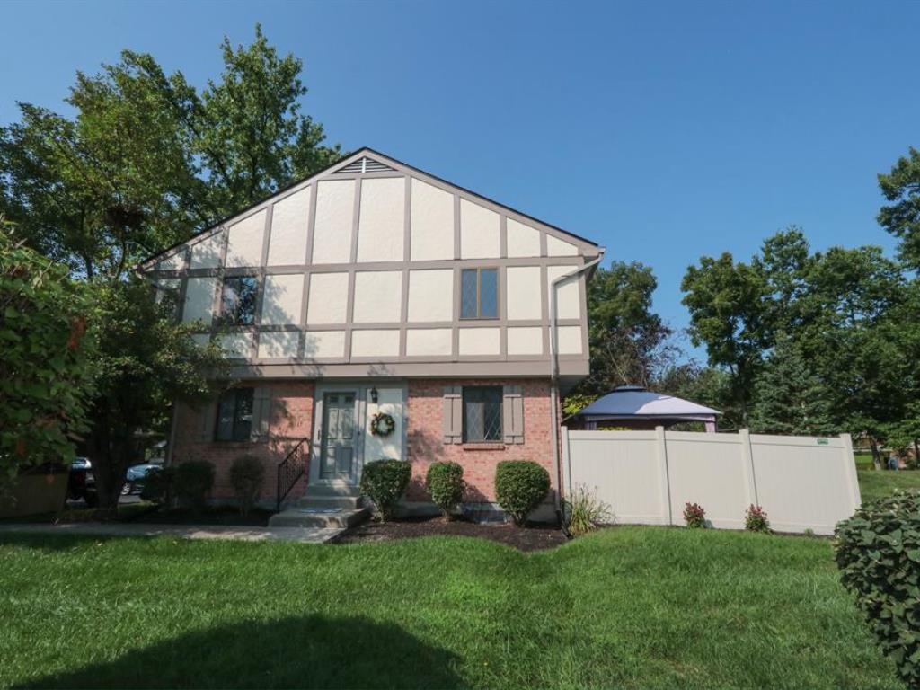 Property Photo: 313 Bainbridge Court OH 45040