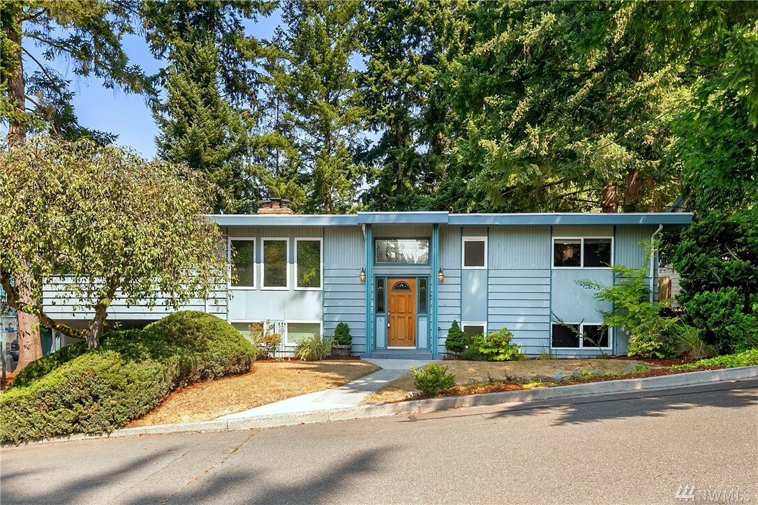 Property Photo:  10710 Sunrise Dr  WA 98011 