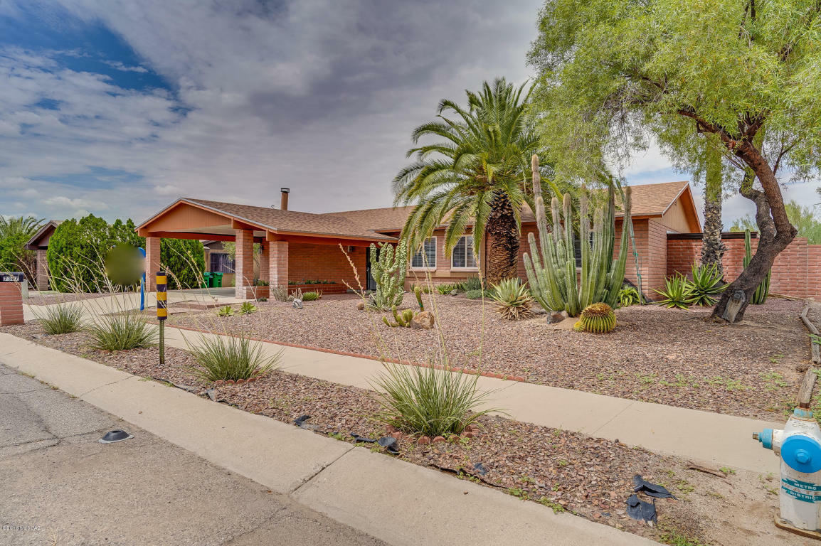 Property Photo:  7307 N Camino De La Tierra  AZ 85741 