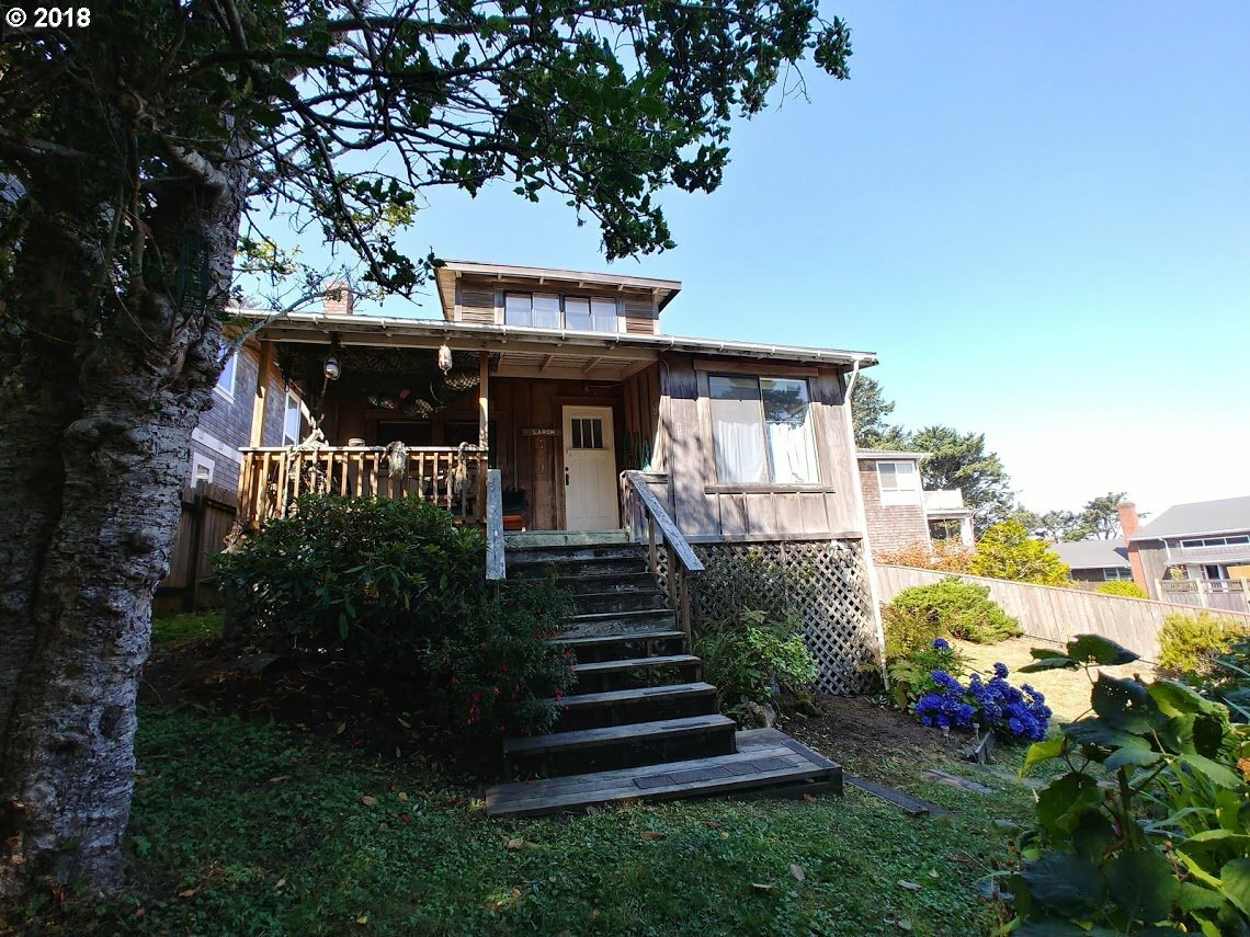 116 N Larch St  Cannon Beach OR 97110 photo