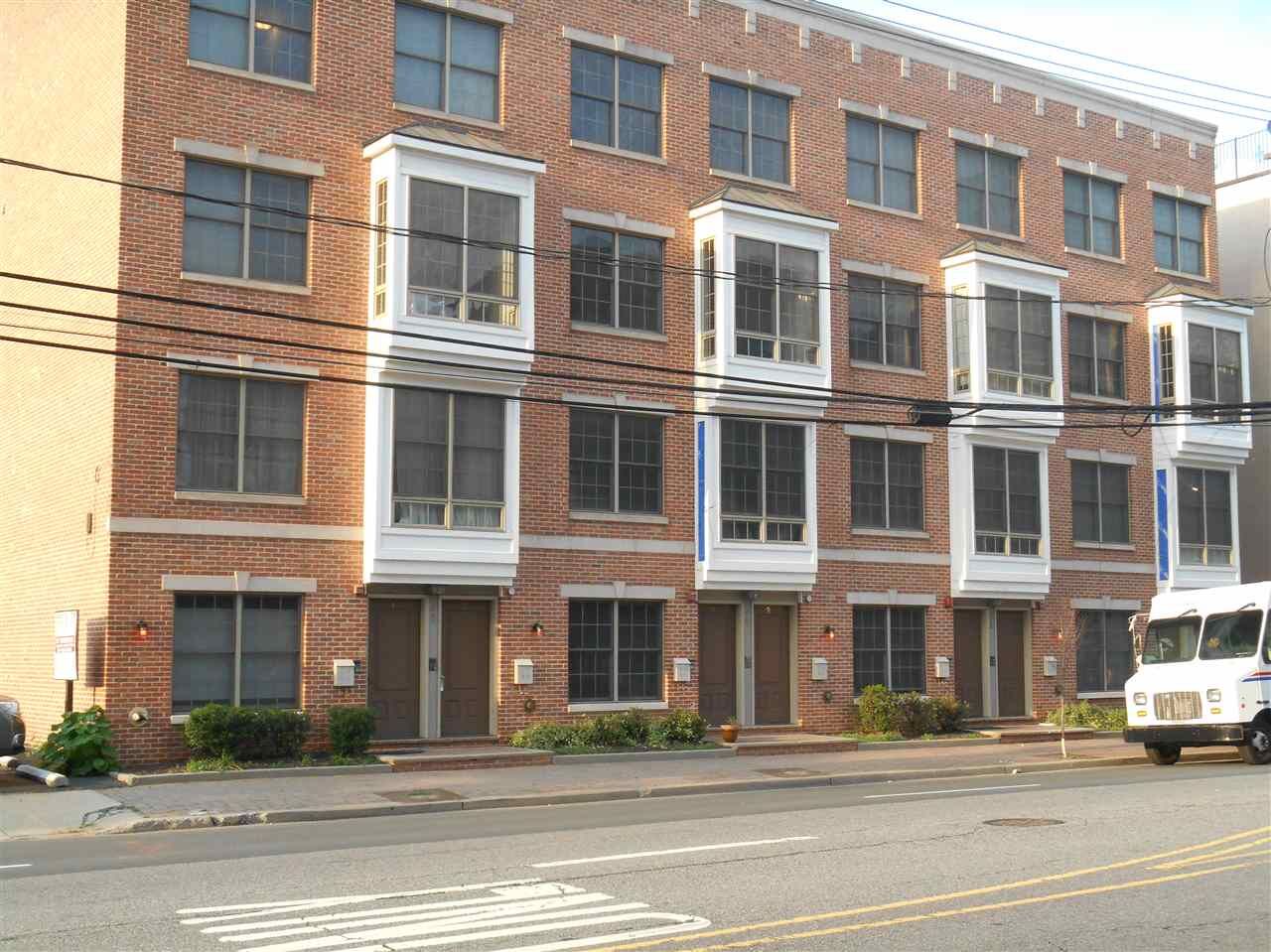 Property Photo:  318 Grand St 2  NJ 07302 