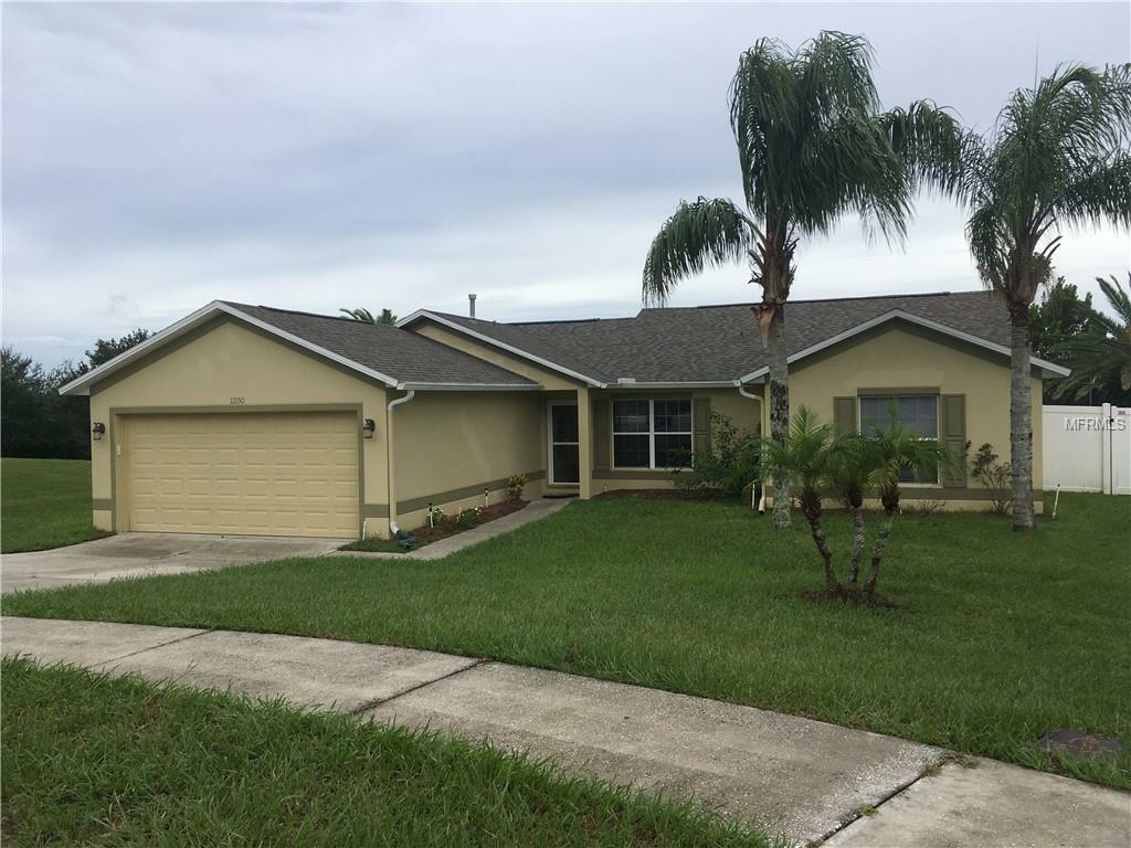 Property Photo:  12150 Goldenstar Lane  FL 34711 