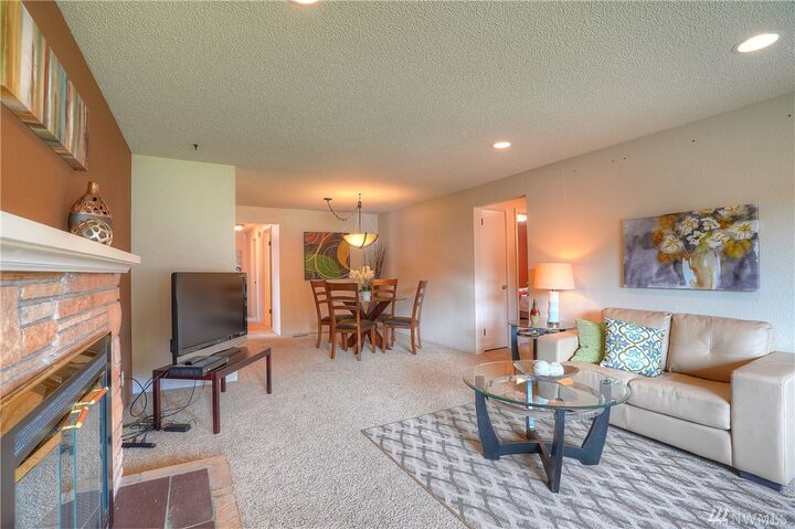 Property Photo: 4609 N 24th St WA 98406