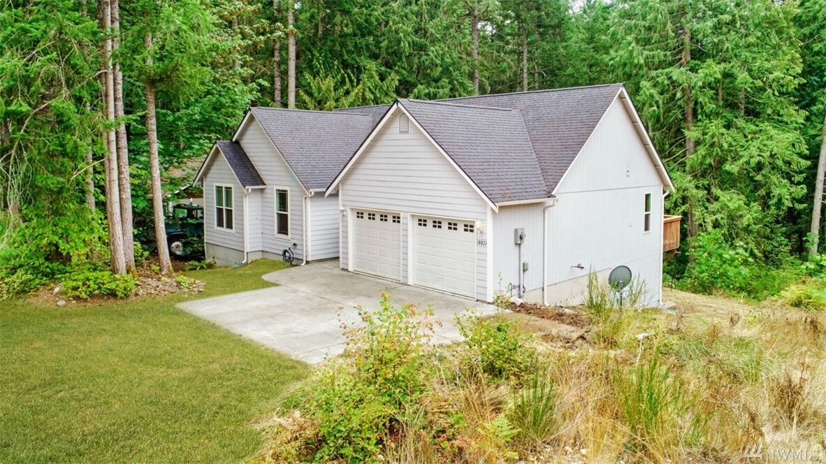 Property Photo:  18821 Rampart Drive SE  WA 98597 