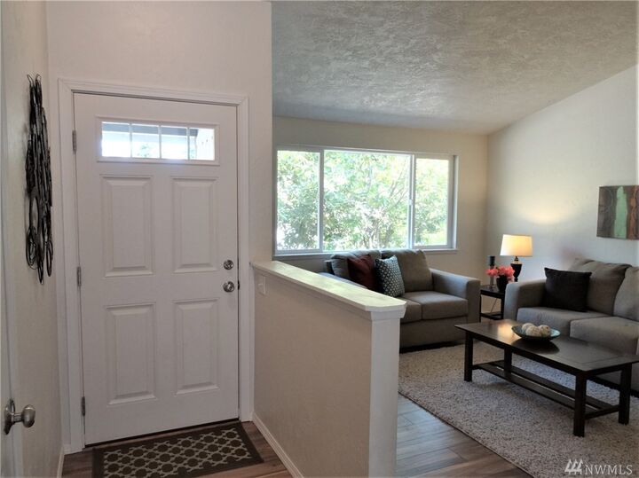 Property Photo:  1703 East End St NW  WA 98502 