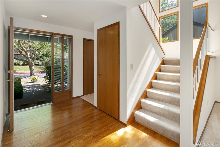 Property Photo: 1625 159th Ave NE WA 98008