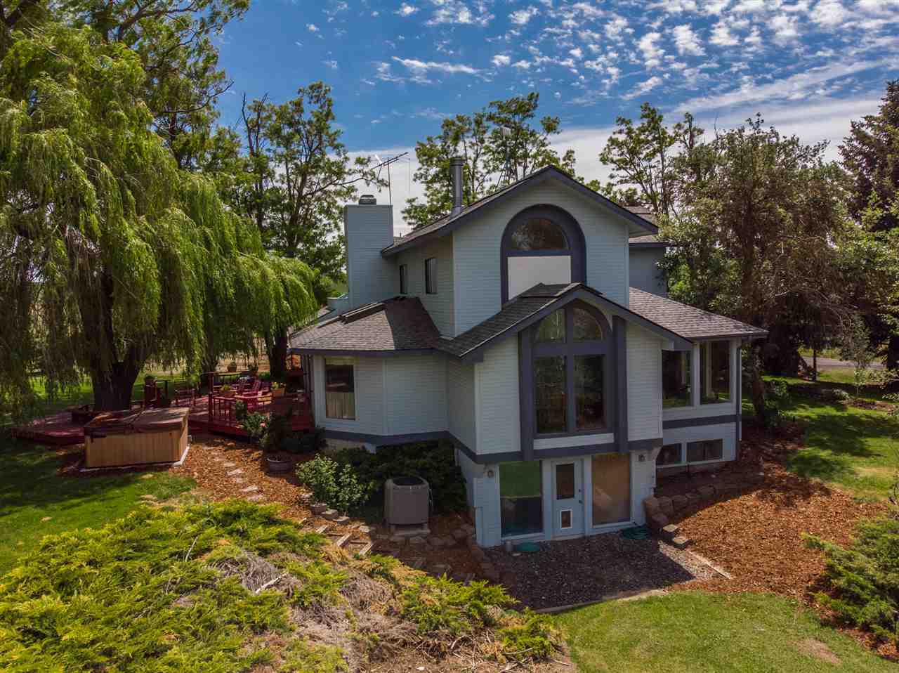 Property Photo: 38141 E Jantz Rd WA 99122
