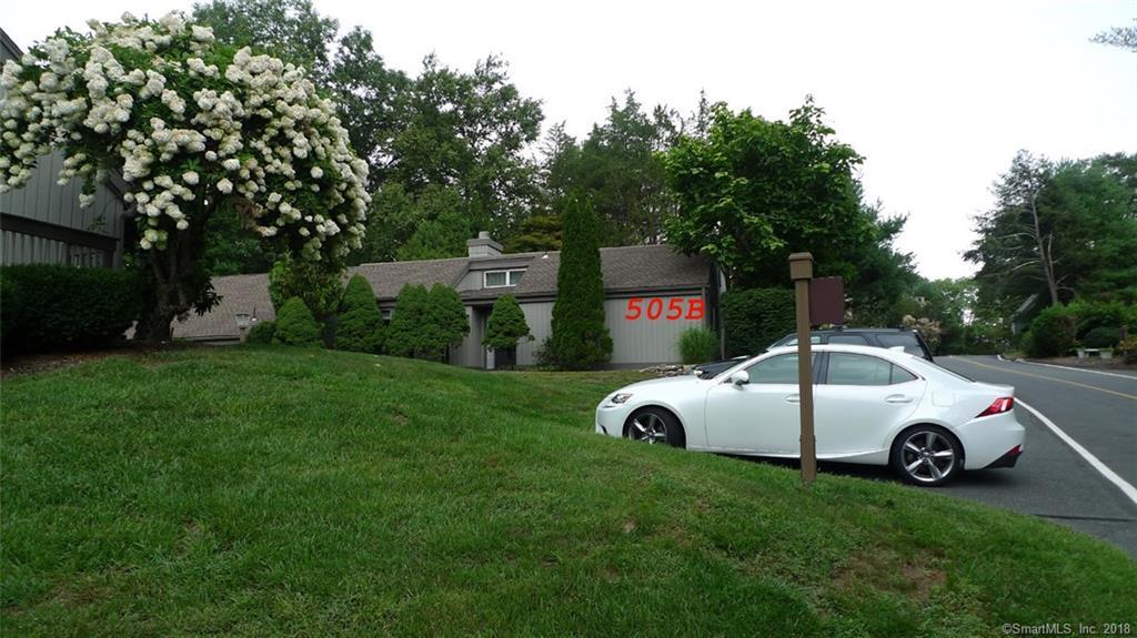 Property Photo: 505B Heritage Village 505B CT 06488