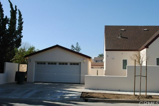 Property Photo:  602 W Naomi Avenue  CA 91007 