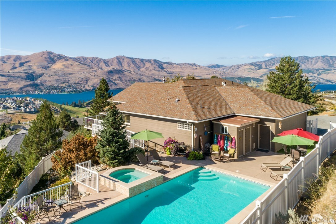 Property Photo: 119 Long Dr WA 98816