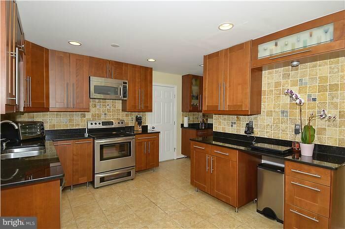 Property Photo:  11106 Loran Road  VA 22066 