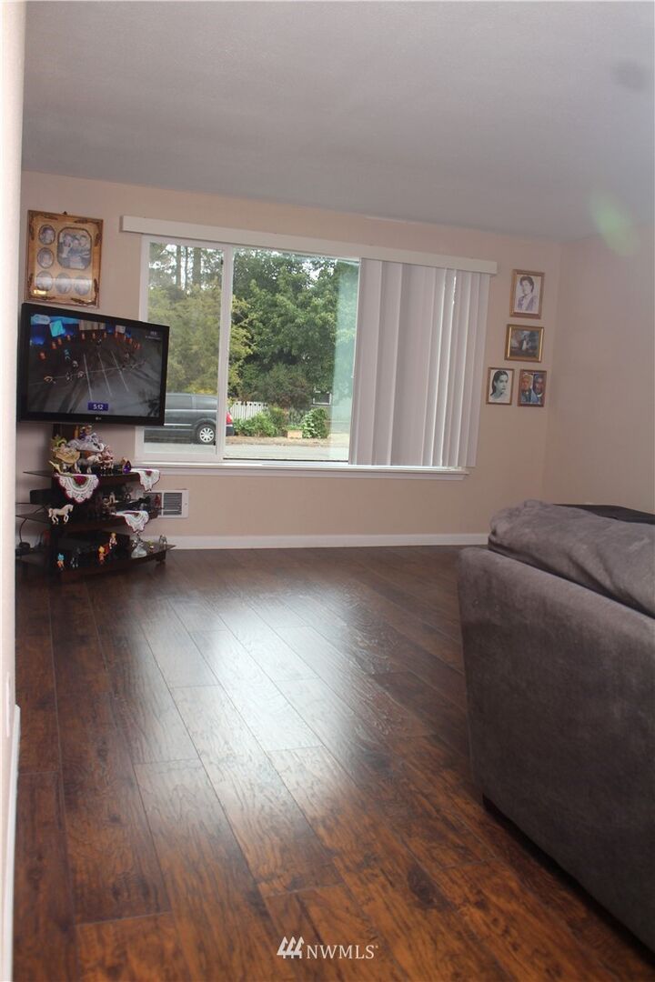 Property Photo:  1018 E 35th Street A &Amp B  WA 98404 