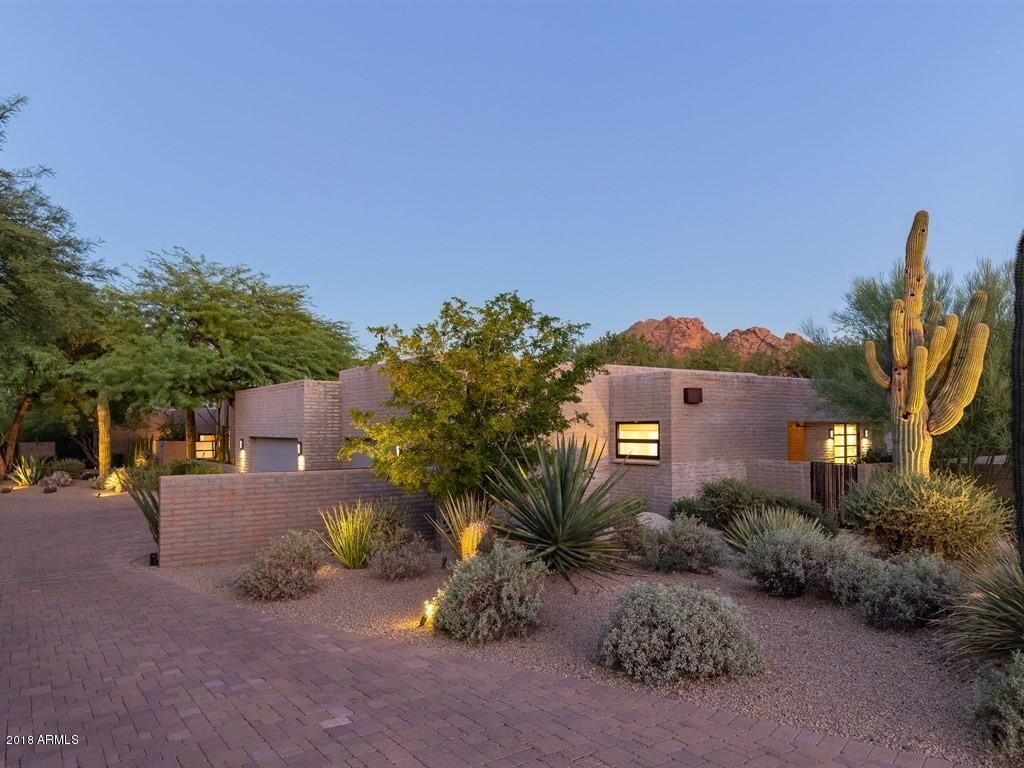 Property Photo: 6329 N 44th Street AZ 85253