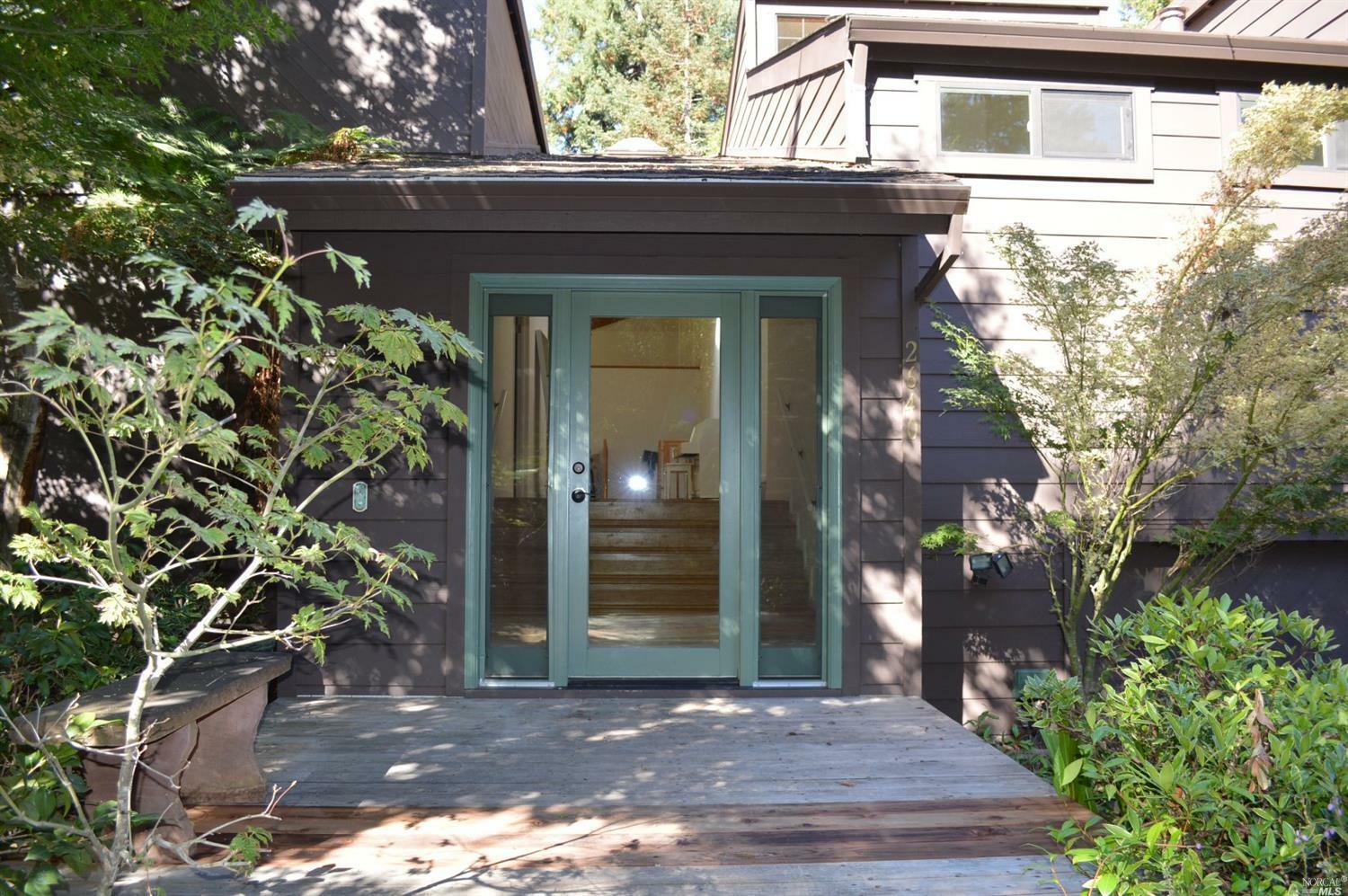 Property Photo: 2640 Knob Hill Drive CA 95404