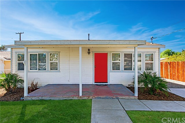 Property Photo:  674 S Hewitt Street  CA 92583 