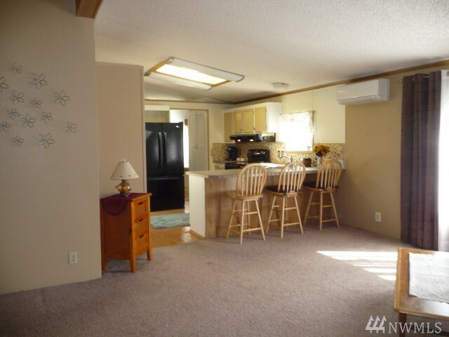 Property Photo:  8430 15th Place SE 14  WA 98258 