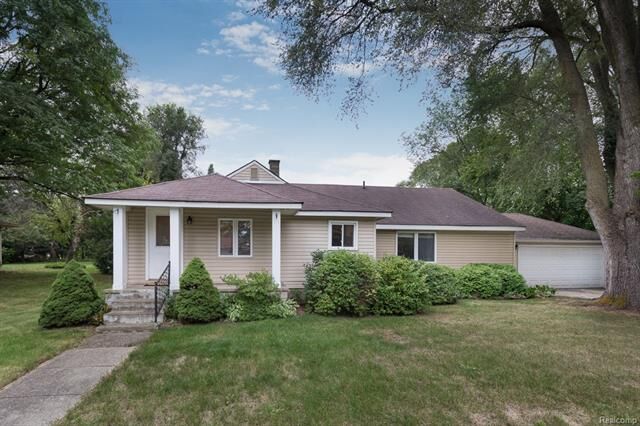 52895 Brenton  Shelby Twp MI 48316 photo