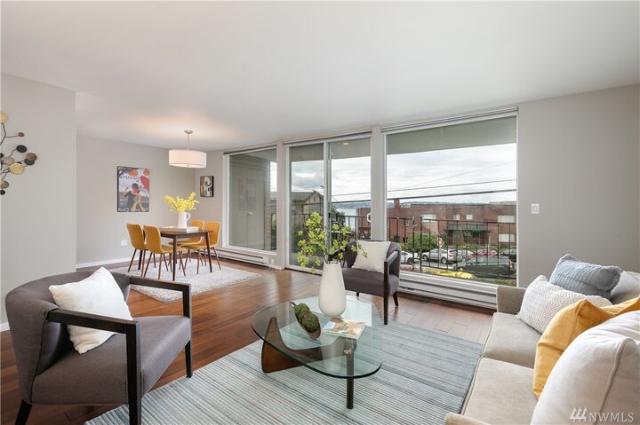 Property Photo:  500 W Olympic Place 204  WA 98119 