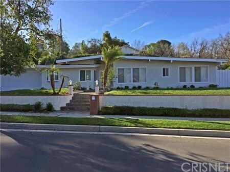 Property Photo: 22976 Darien Street CA 91364