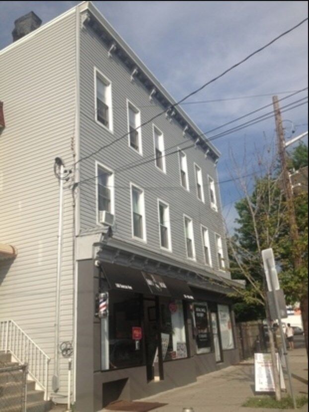 Property Photo: 180 Duncan Ave 3L NJ 07306