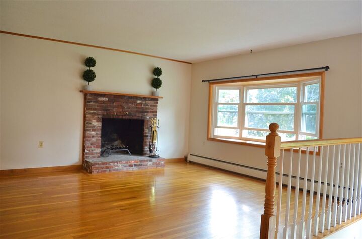 Property Photo:  19 Twinbrook Avenue  NH 03079 