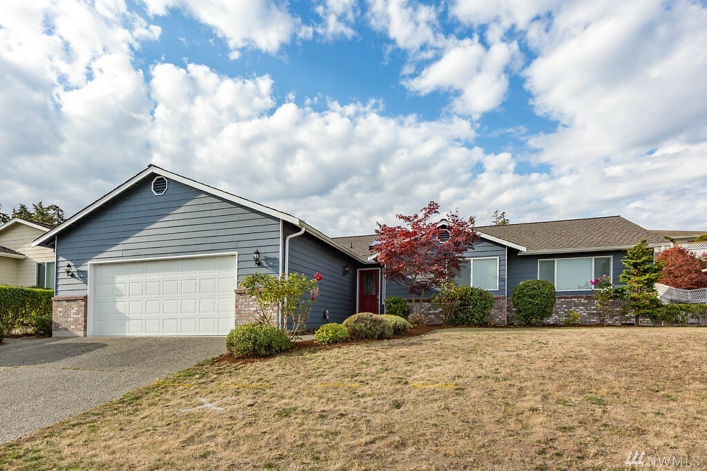 Property Photo:  1097 SW Harbor Vista Cir  WA 98277 