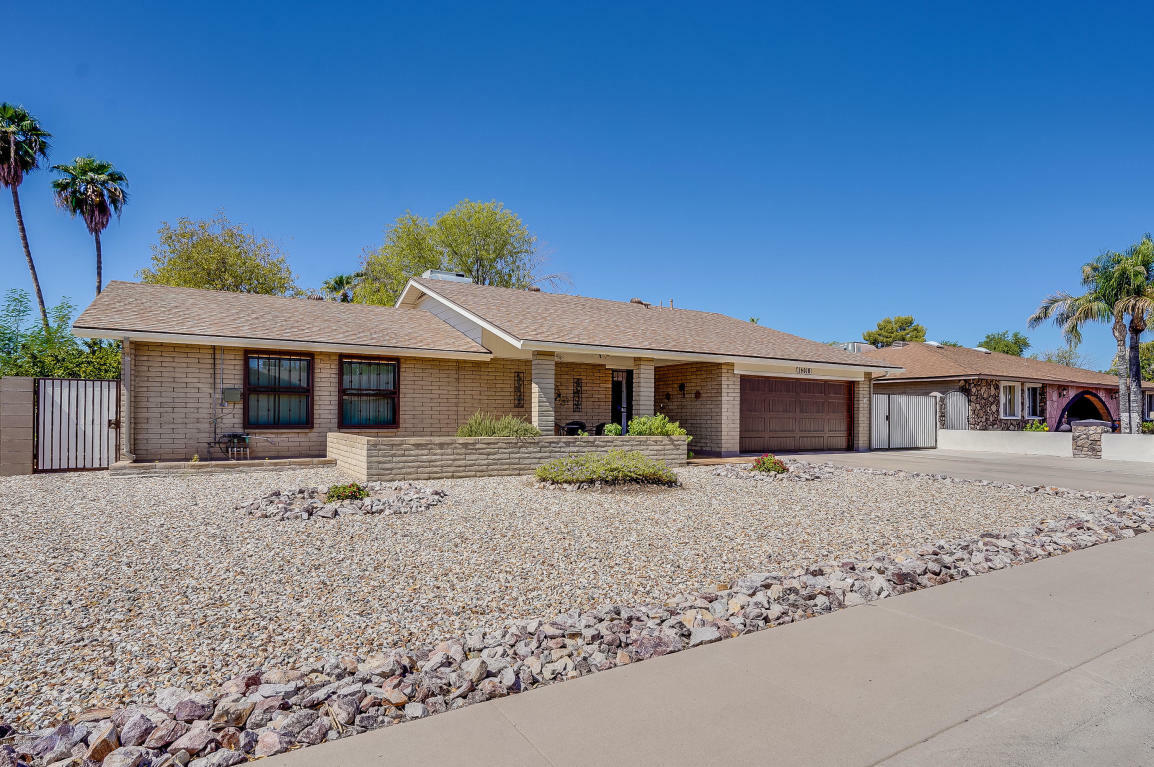 Property Photo:  14016 N 42nd Avenue  AZ 85053 