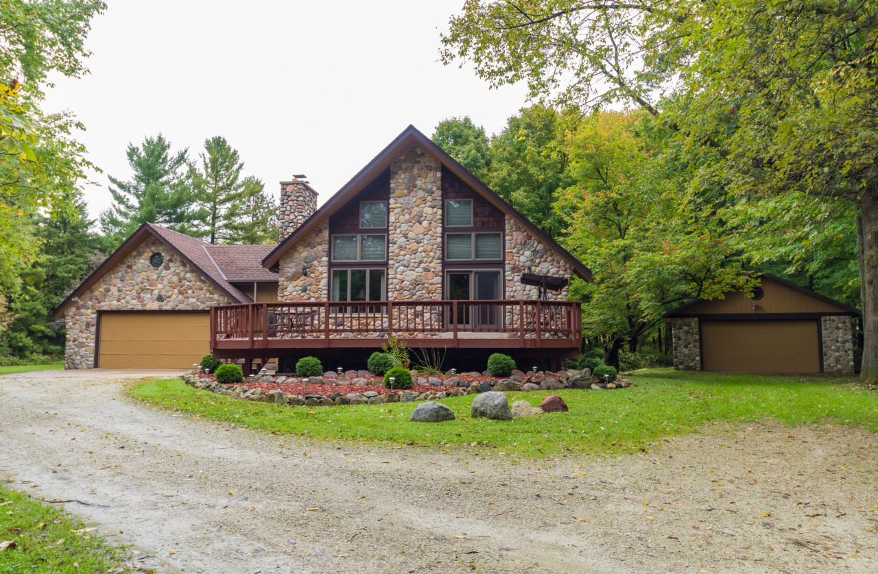 Property Photo:  4776 Monches Rd  WI 53017 