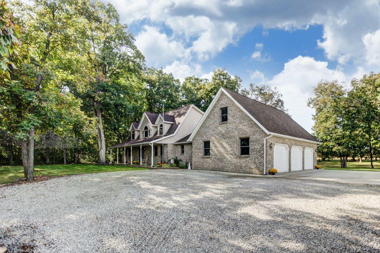 Property Photo:  19085 W Darby Road  OH 43040 