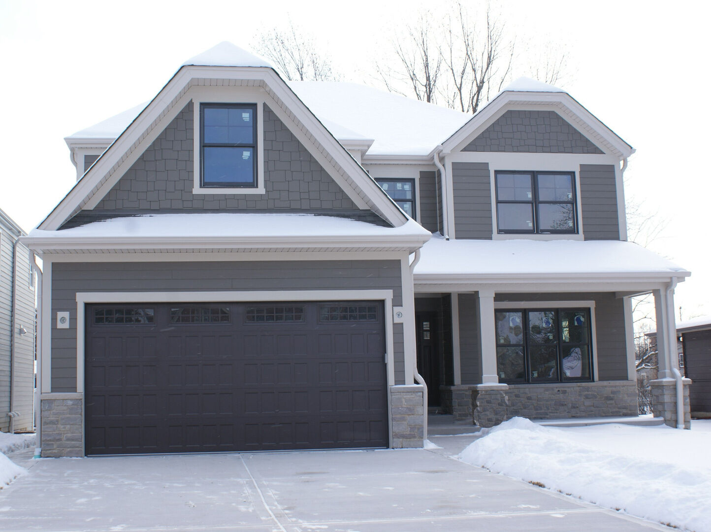 Property Photo:  571 West Fay Avenue  IL 60126 