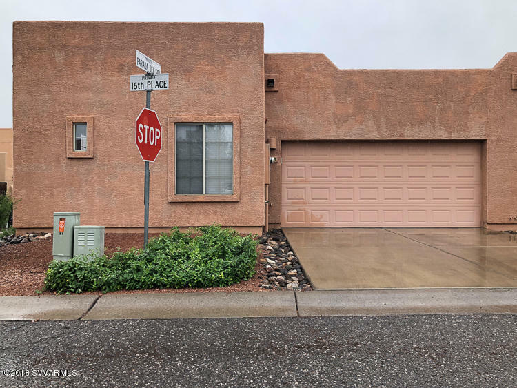 Property Photo:  1189 S 16th Place B5  AZ 86326 