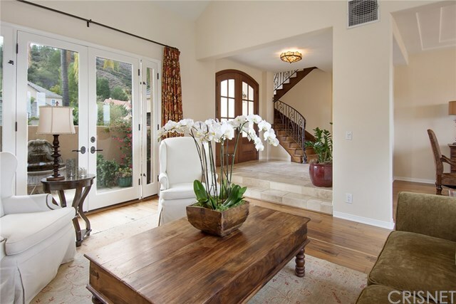 Property Photo: 3458 Malaga Court CA 91302