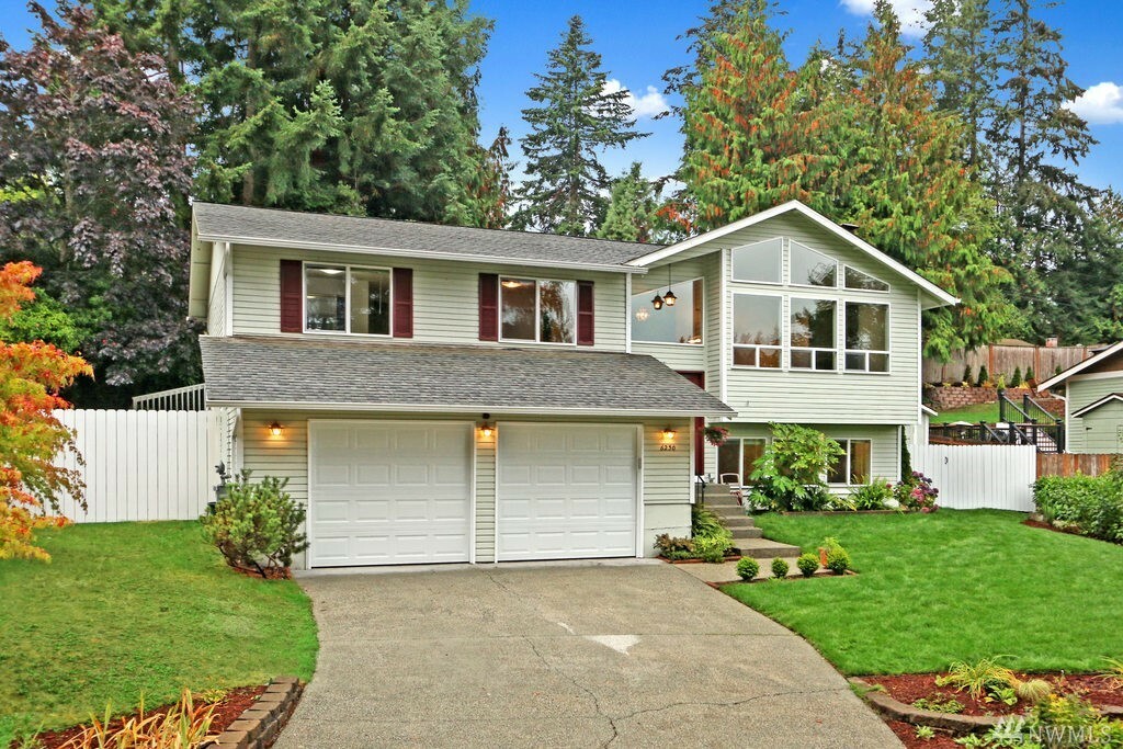 Property Photo:  6230 172nd St SW  WA 98037 