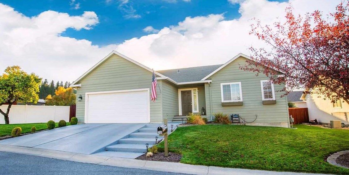 Property Photo: 706 S Arties Ln WA 99016