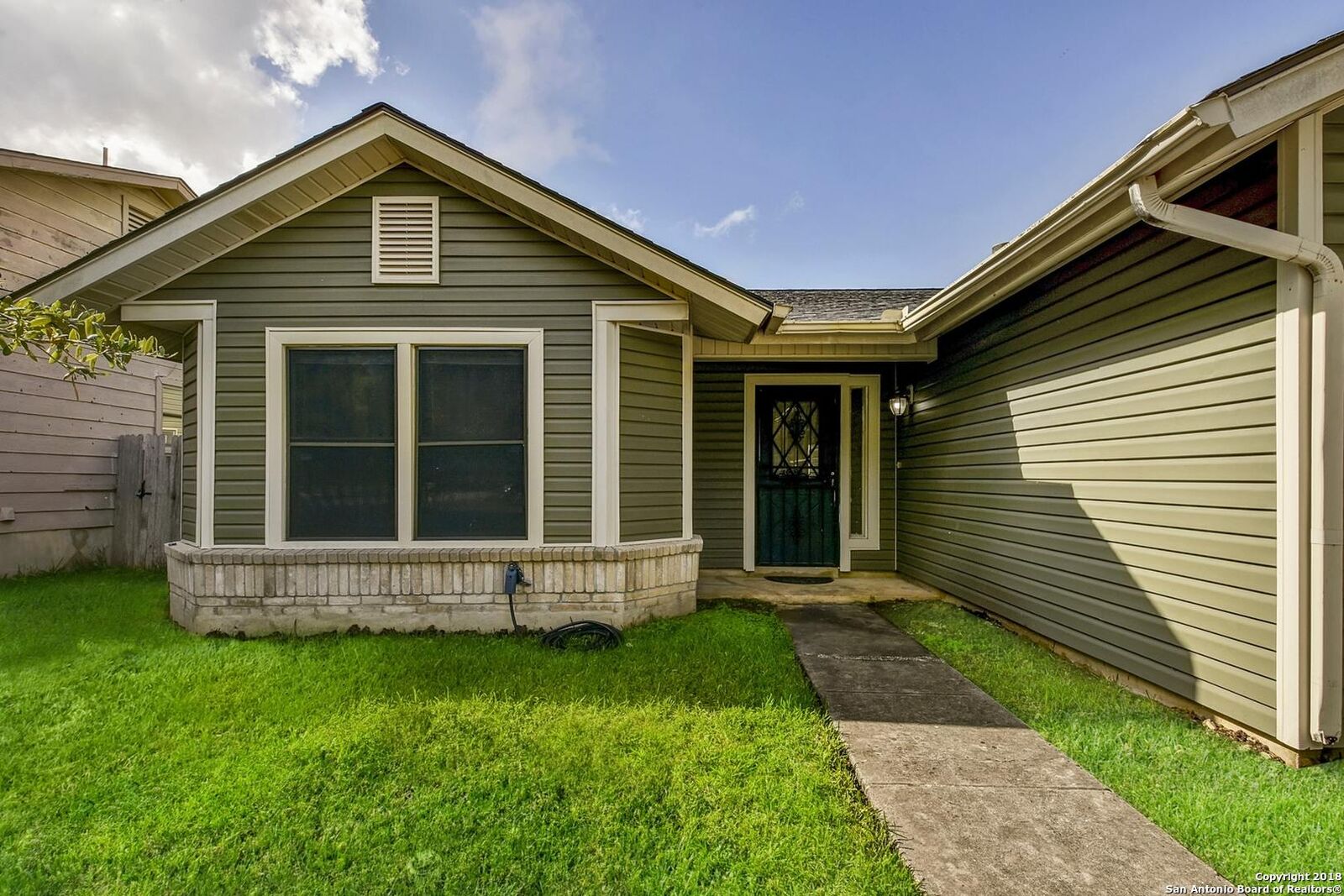 Property Photo:  7914 Wayside Trail  TX 78244 