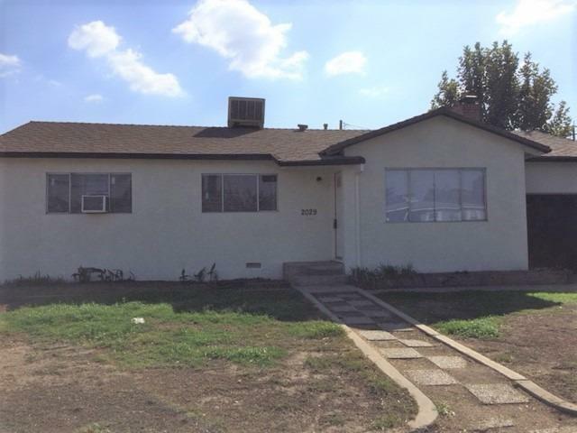 2029 W Houston Avenue  Visalia CA 93291 photo