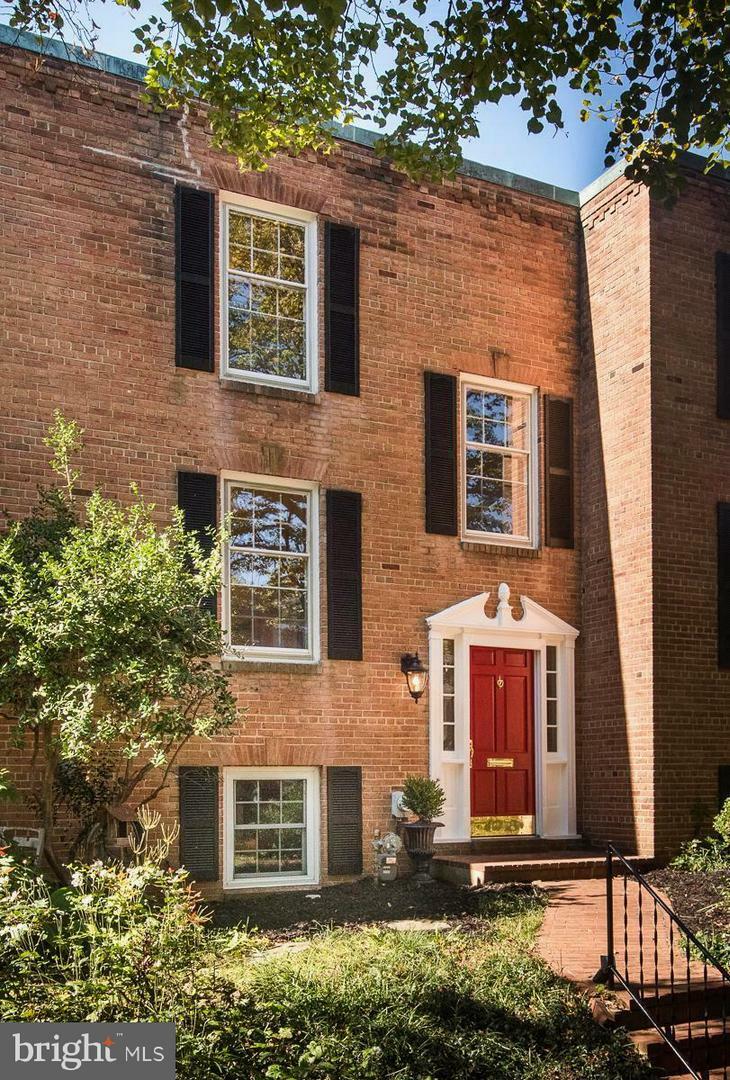 Property Photo: 415 5th Street SE DC 20003