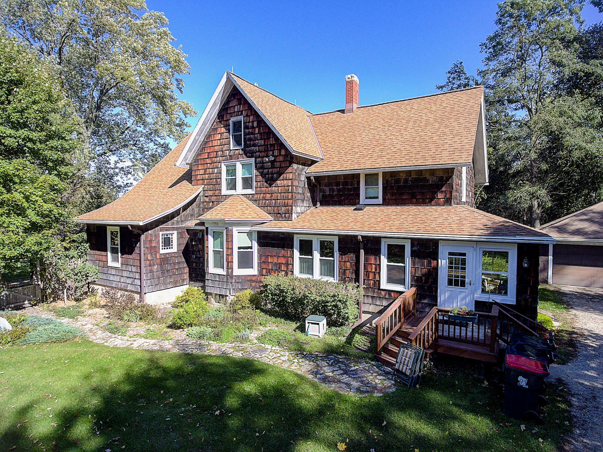 Property Photo:  S37w35231 County Road D  WI 53118 