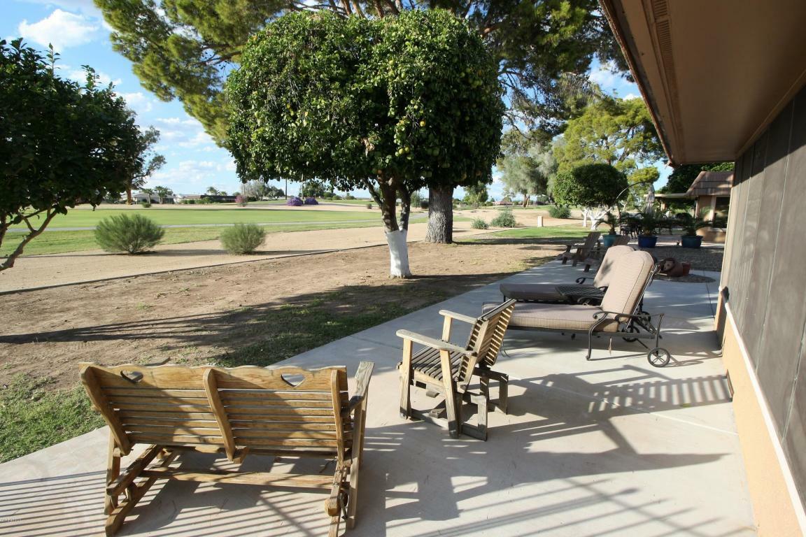 Property Photo: 10442 W Prairie Hills Circle AZ 85351