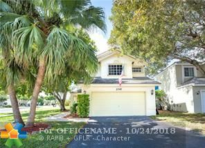 Property Photo:  2747 Pinewood Ct  FL 33328 