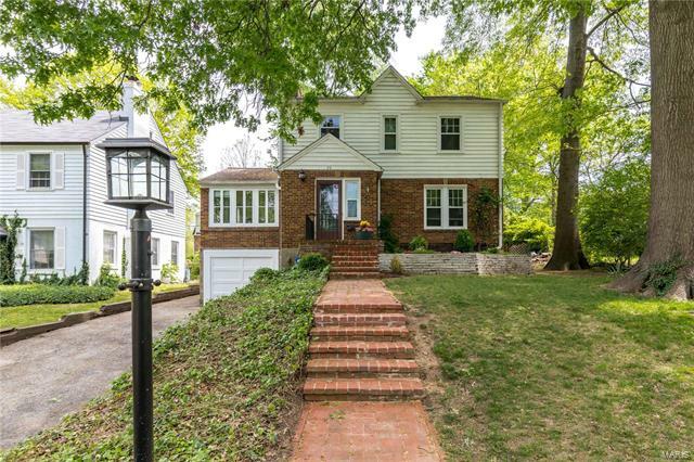 Property Photo: 26 Hardith Hill Court 63119