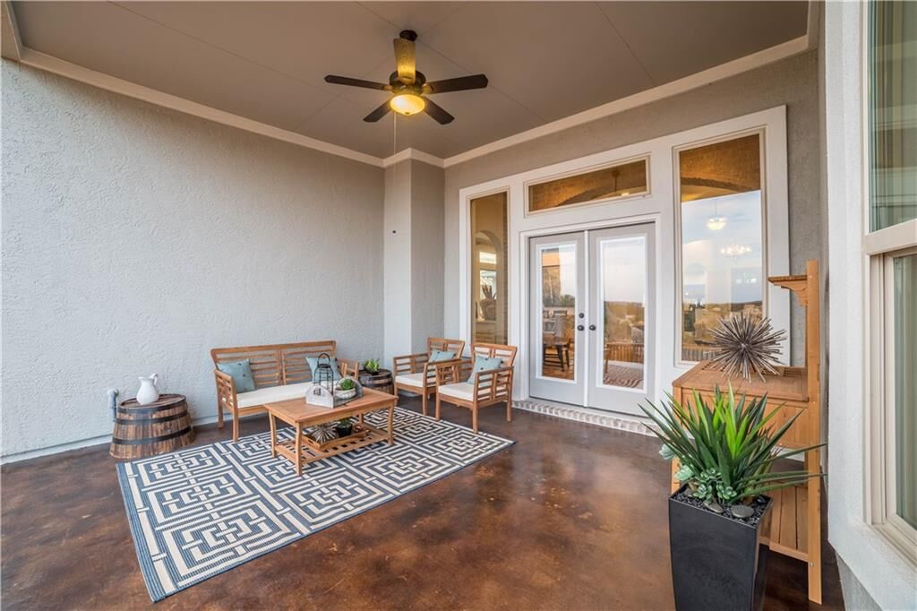 Property Photo:  5404 Alonso Drive  TX 78738 