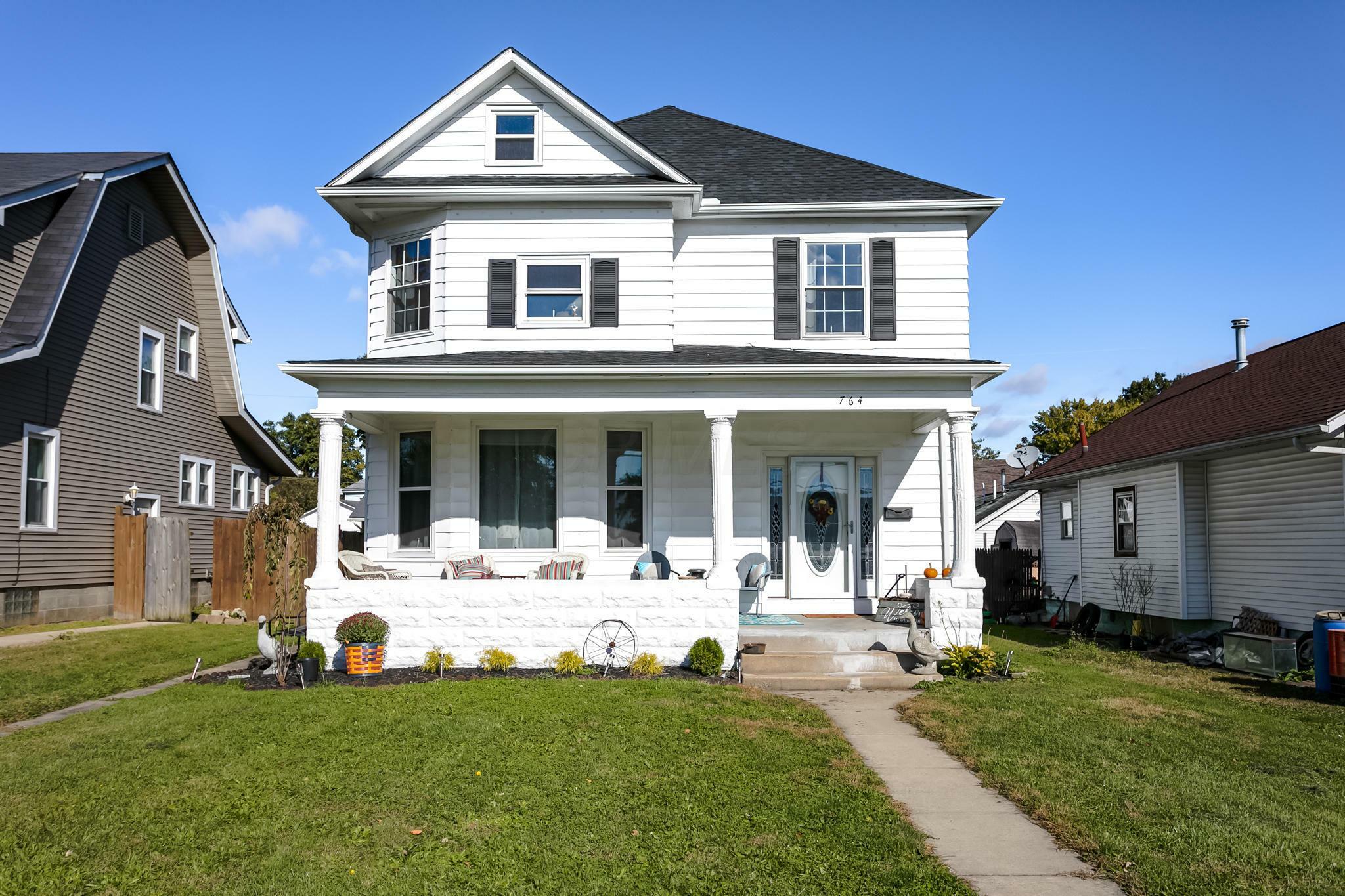 Property Photo: 764 E Main Street OH 43055