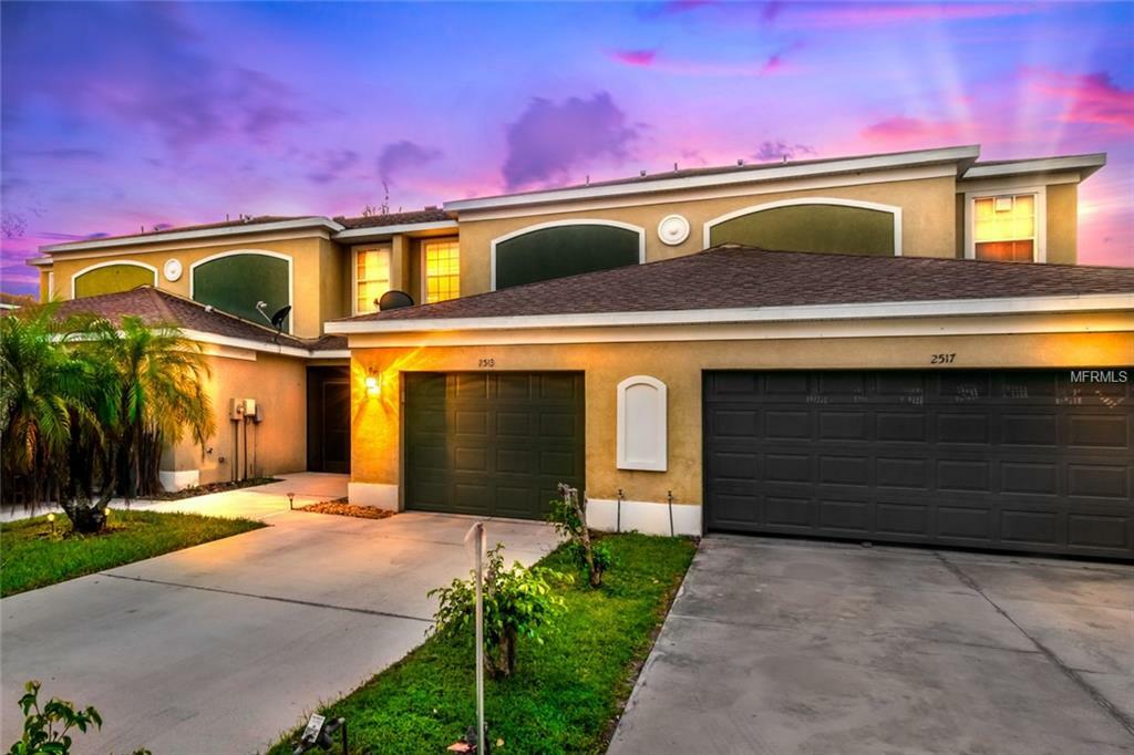 Property Photo:  2513 28th Avenue E  FL 34221 