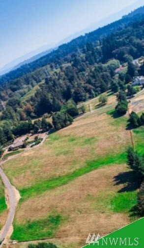 Property Photo:  74 Xx 147th Ave SE  WA 98290 