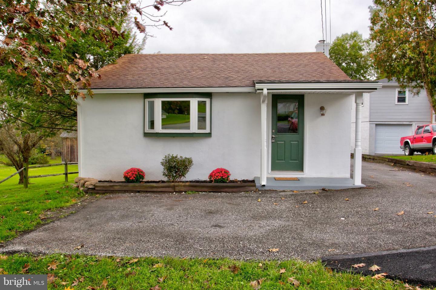 Property Photo: 3297 Marietta Avenue PA 17601