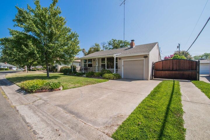 2516 Cambon Way  Sacramento CA 95821 photo